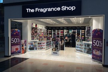 Fragrance Shop позволяет клиентам оплачивать покупки позже