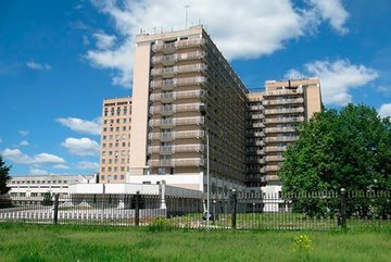 В госпитале Вишневского обсудили пластические операции для военных