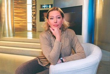 Арина Шарапова до и после пластики