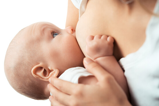 Что мамочкам нужно знать о кормлении ребенка после маммопластики