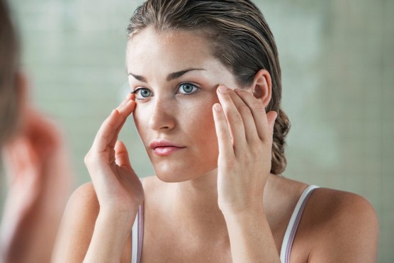 ТОП-5 косметологических процедур для борьбы с тусклой кожей лица