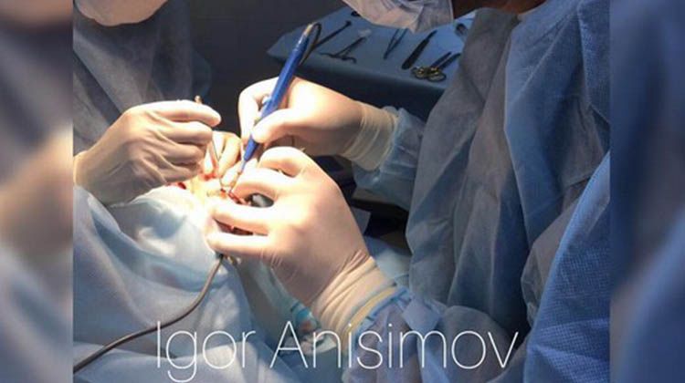 Блефаропластика (пластика век) в процессе операции, пластический хирург Анисимов Игорь Дмитриевич
