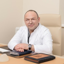 Surgeon