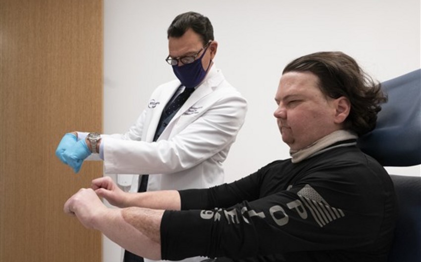 Пересадка рук и&nbsp;лица Джо