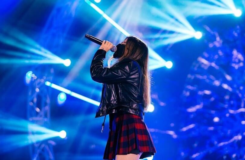 Тендерлибае на&nbsp;сцене