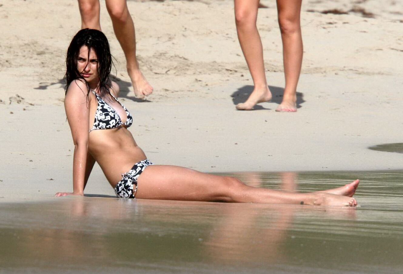 Пенелопу Крус расстраивает отсутствие в ее фигуре женственных изгибов