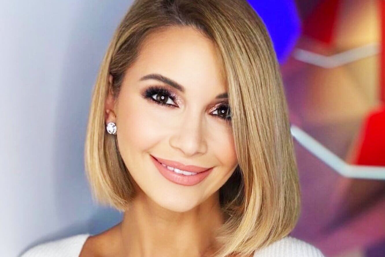 Певица уверяет, что раньше не&nbsp;прибегала к&nbsp;пластике, но&nbsp;все косметологические методики перепробовала