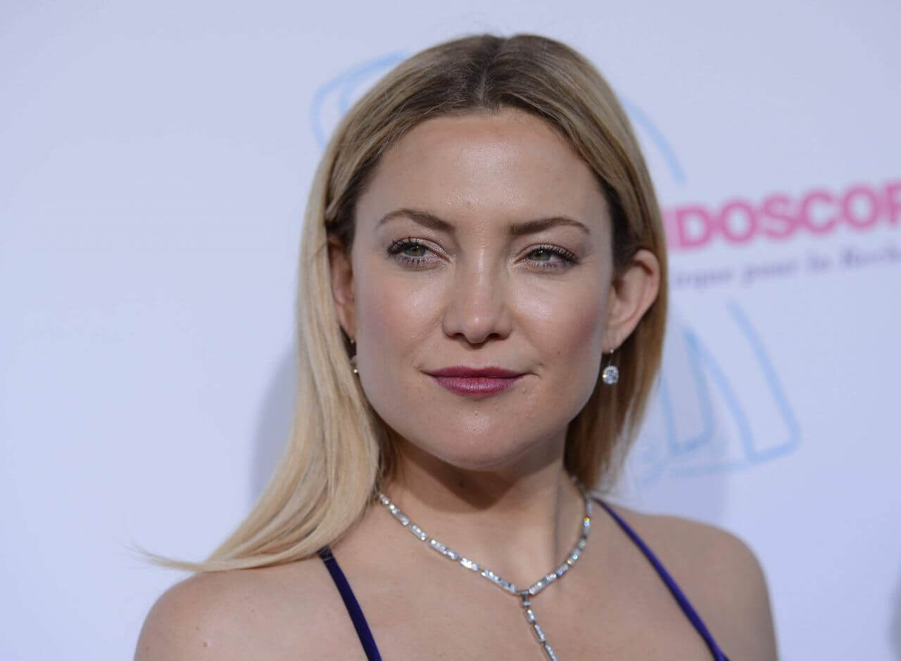 Оттопыренные уши не помешали Кейт Хадсон состояться во всех сферах жизни