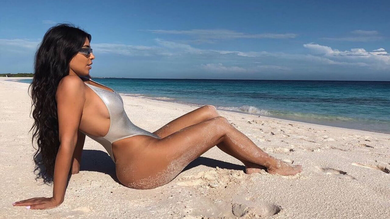 Ким Кардашьян дала старт моде на&nbsp;глютеопластику во всем мире 