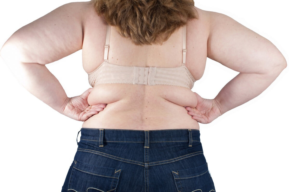 У женщин жир накапливается в основном в верхней и средней части спины