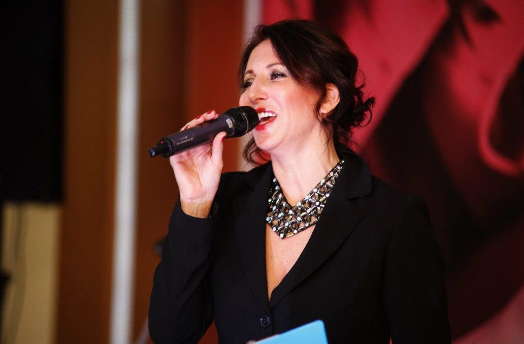 Алика Смехова карьера