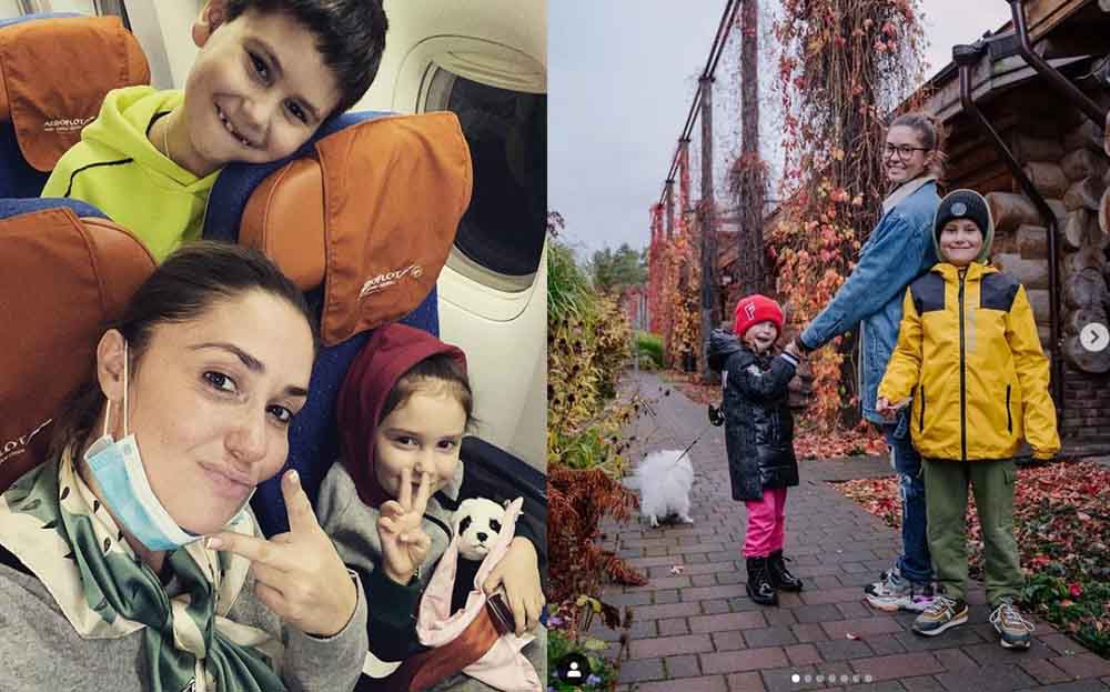 Агата Муцениеце с детьми