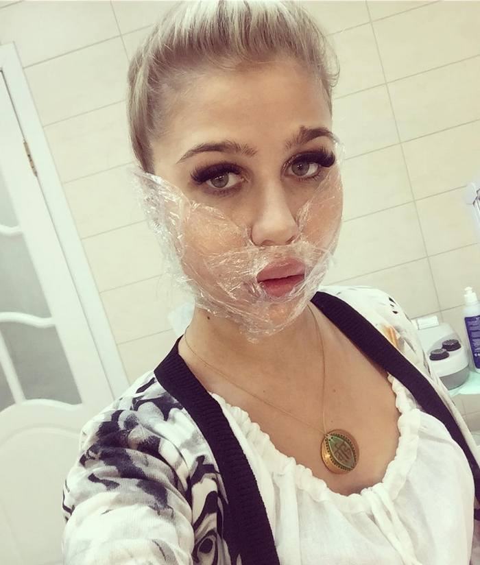 Мария Кохно удаляет ошибки молодости