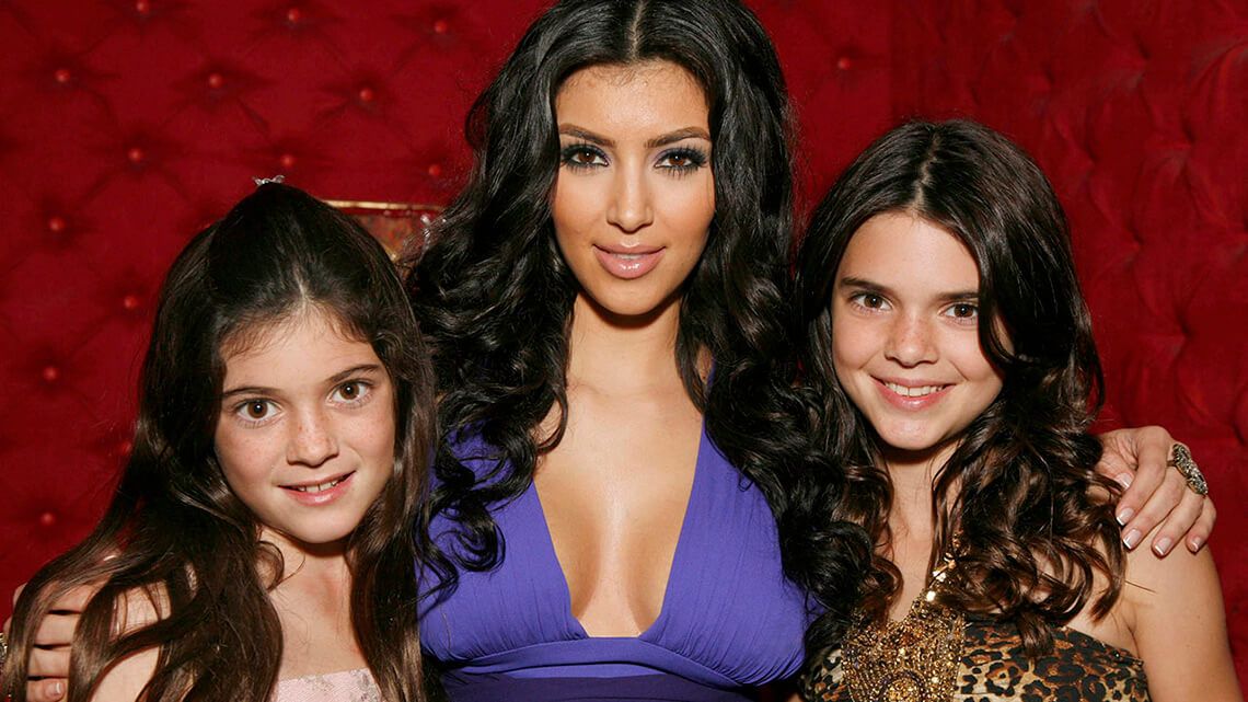 Кайли Дженнер в детстве с сестрами