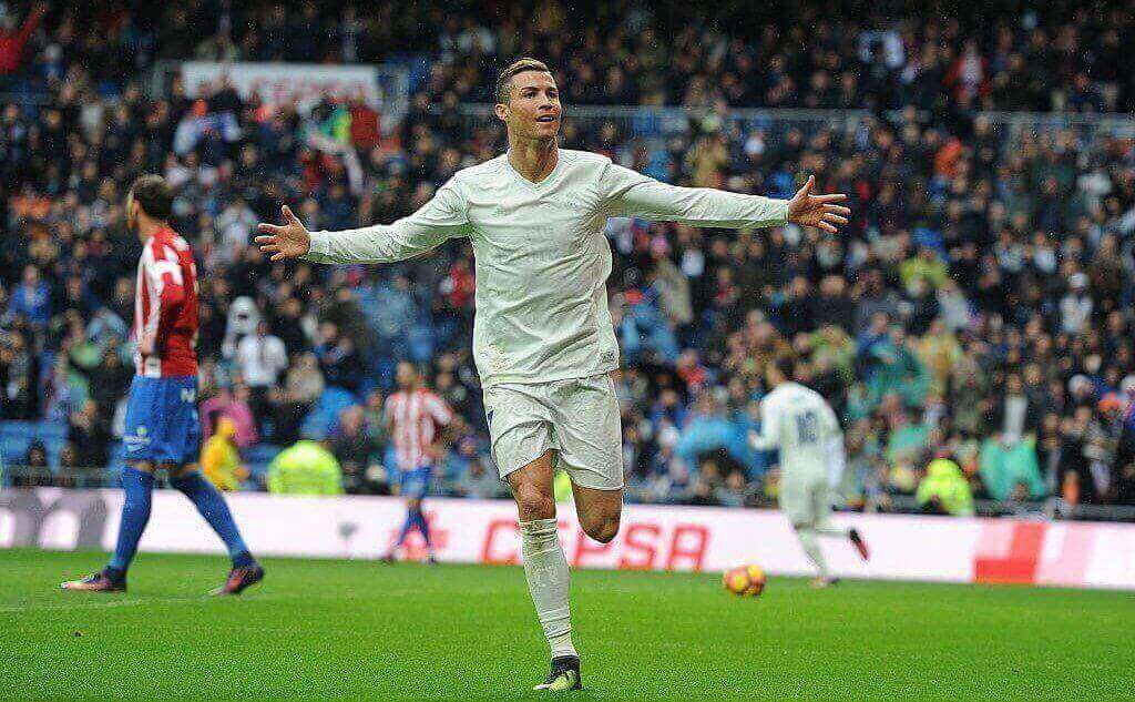 Криштиану Роналду на&nbsp;поле